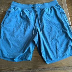 Lululemon THE Linerless Shorts - XL